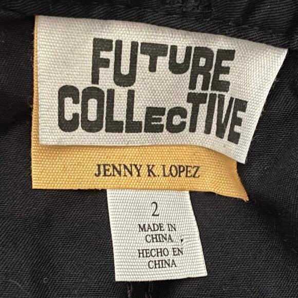 Navy Blue Women's Cropped Pants - Picture 5 of 6